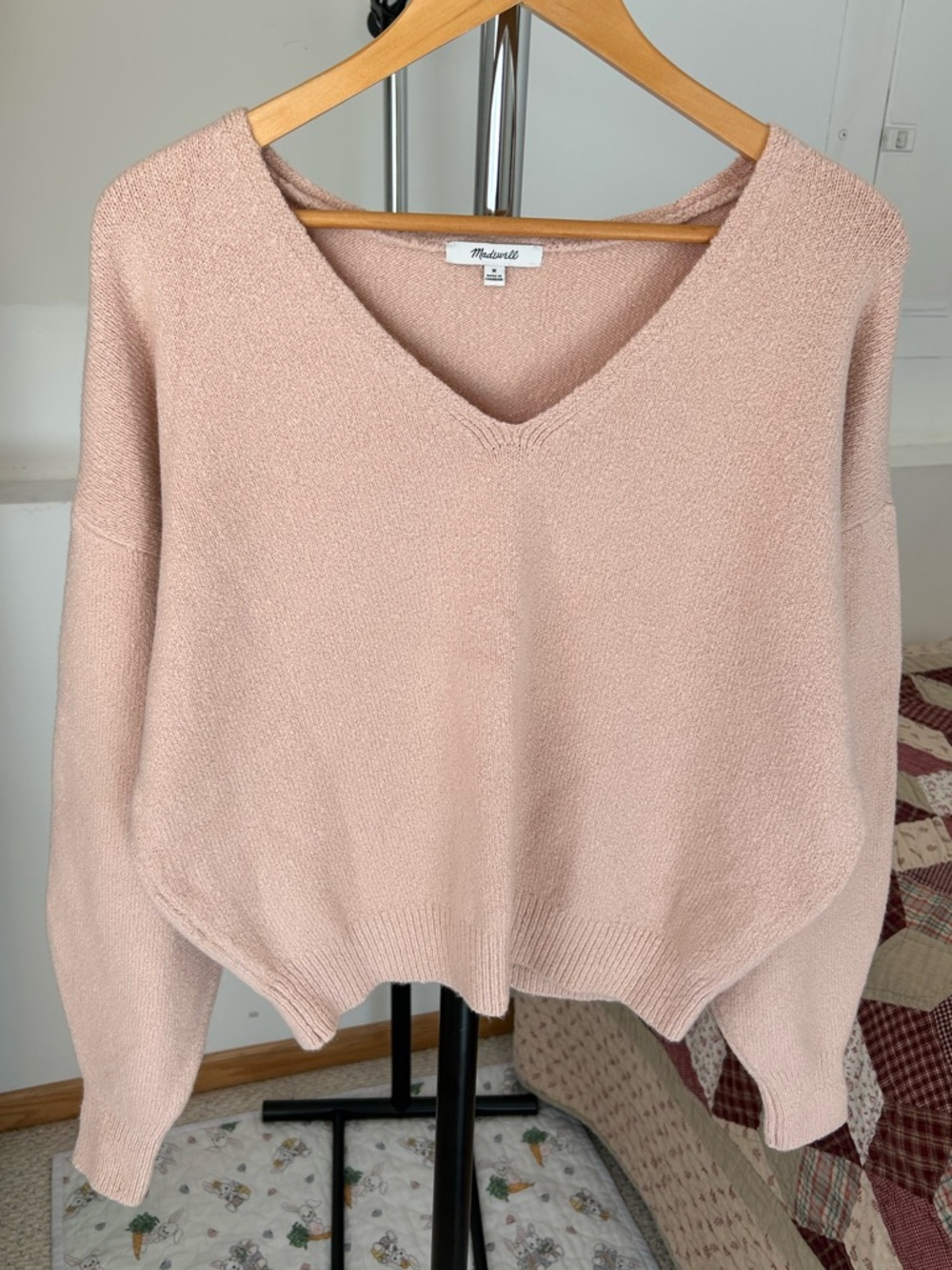 Madewell Wedged V-Neck Sweater Pink Medium